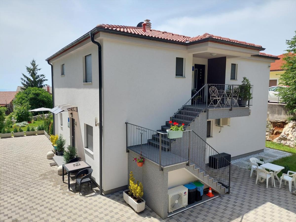 Villa Madlen Icici Ngoại thất bức ảnh