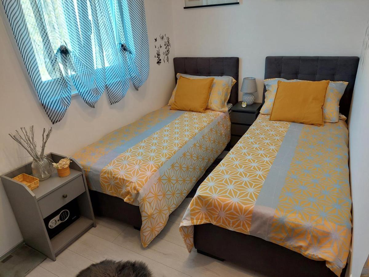 Villa Madlen Icici Ngoại thất bức ảnh